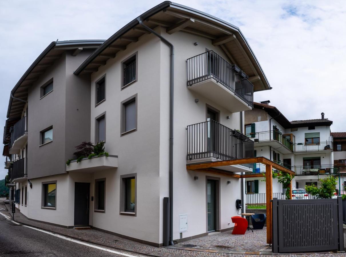Casa Carolina Panzió Levico Terme Kültér fotó